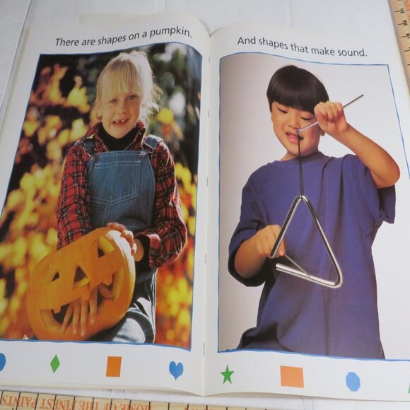 What’s the Shape BIG BOOK (almost 2 feet tall) with teacher pages CLASSROOM SIZE - Picture 6 of 13